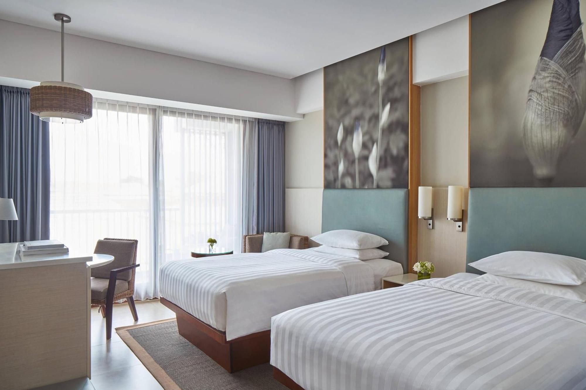 Courtyard By Marriott Bali Seminyak Resort Kültér fotó Deluxe Room